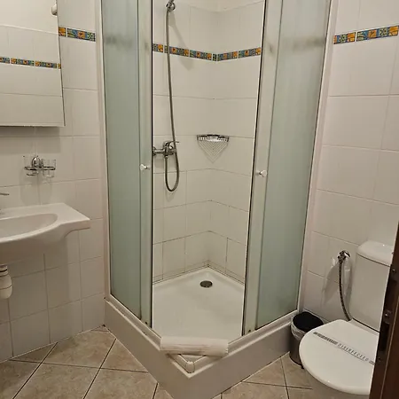Hotel U Divadla 3*