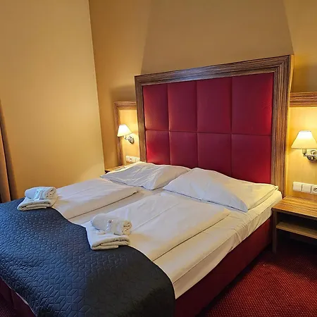 U Divadla Hotel