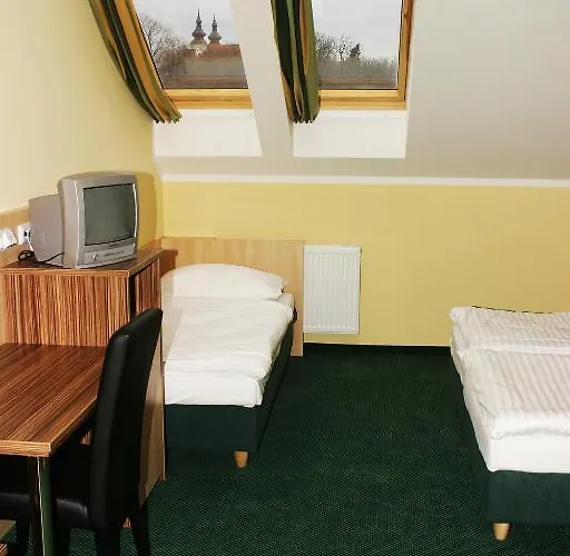Hotell U Divadla